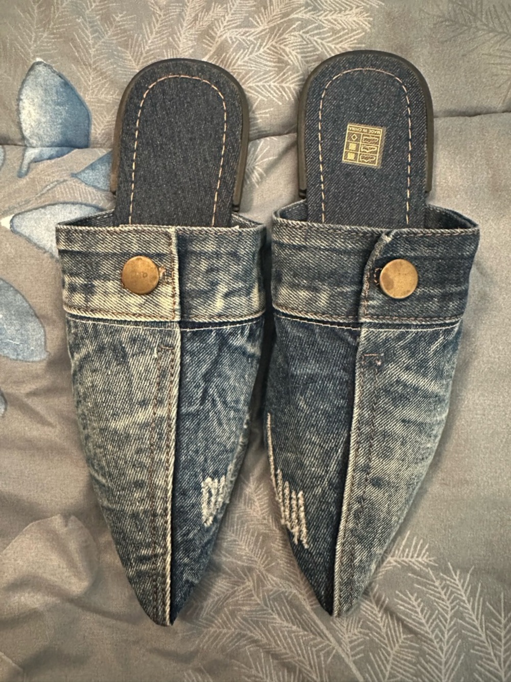 Like New Denim Pointed Toe Denim Slip-On Mules - Blue Sz 42 (10 1/2)